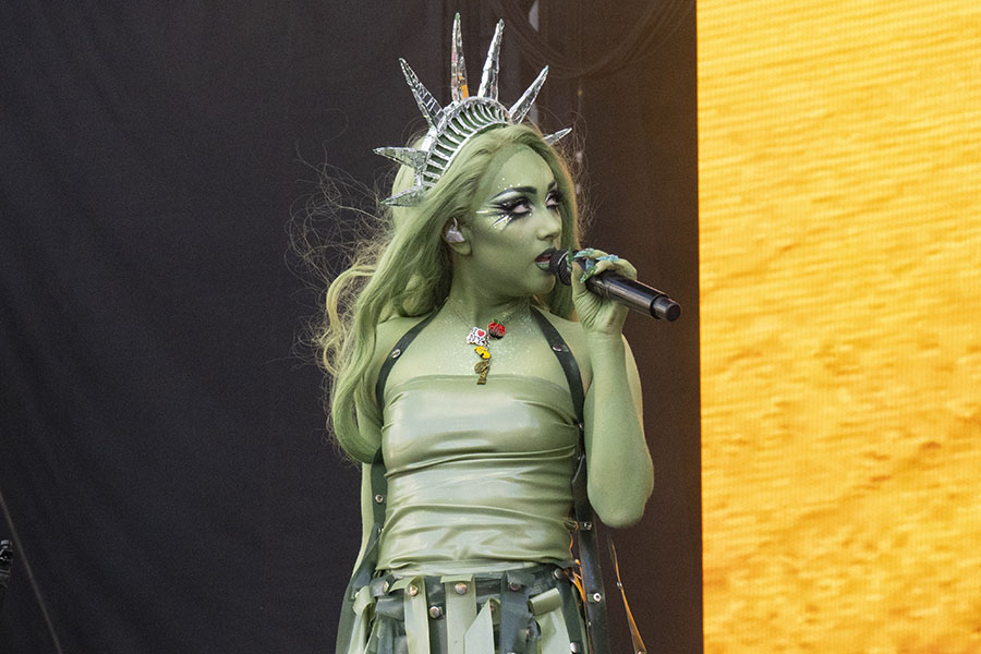 Chappell Roan Live Debuted "Subway" Dressed as Statue of Liberty